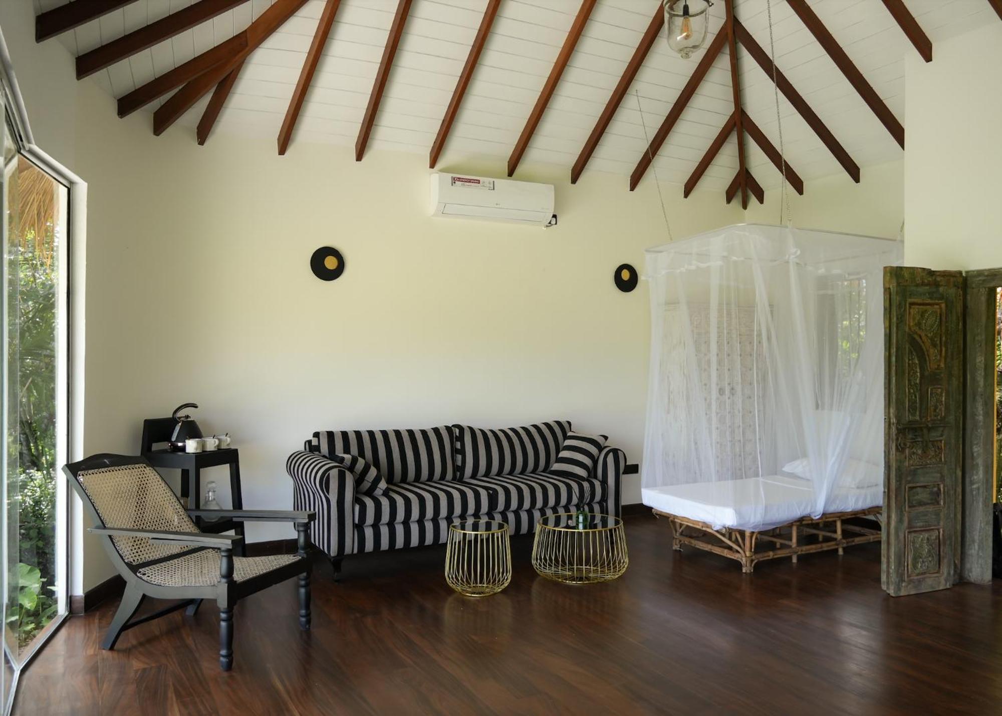 Huma Terra Lodges Хиккадува Экстерьер фото